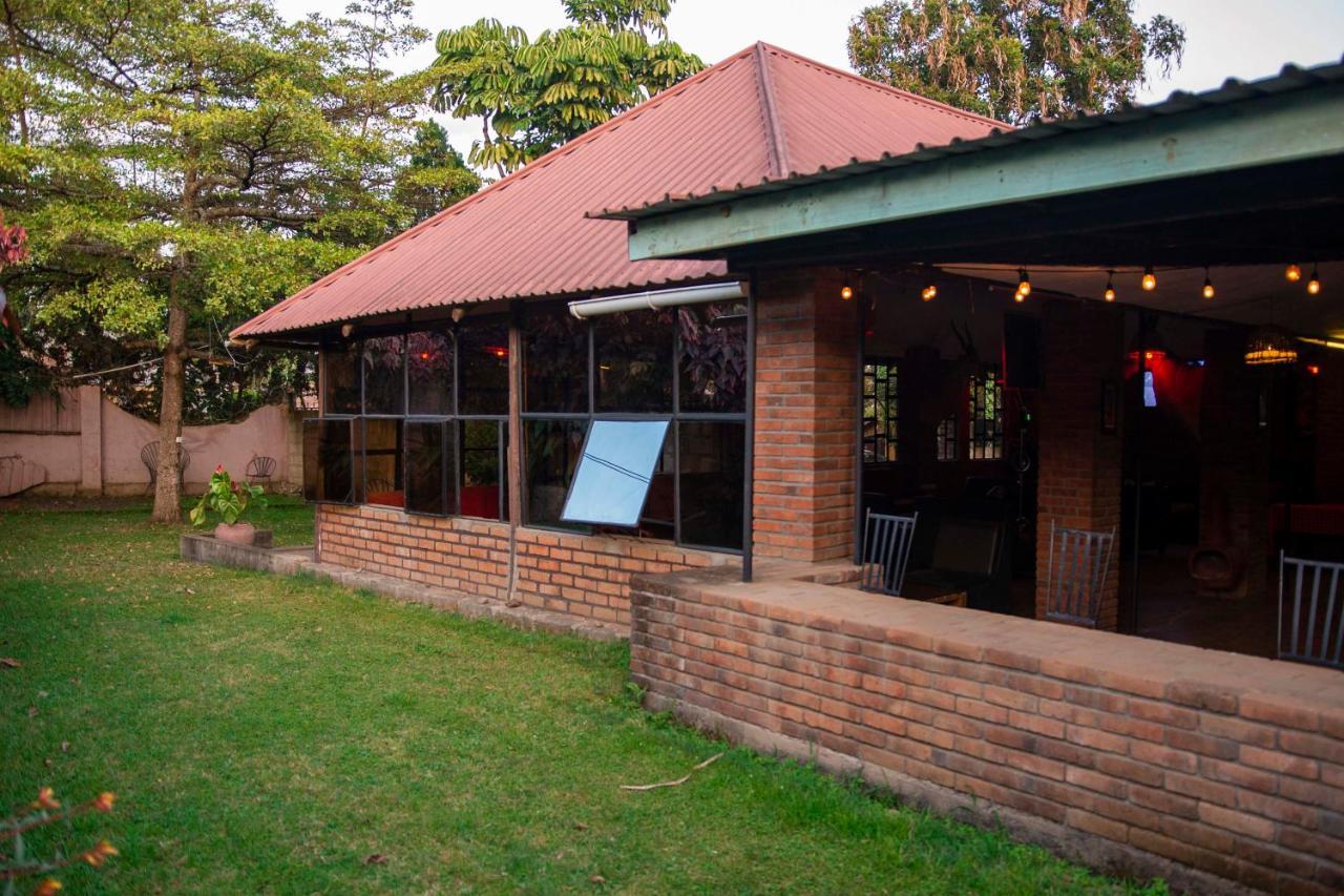 Meru Hostel Arusha Exterior foto